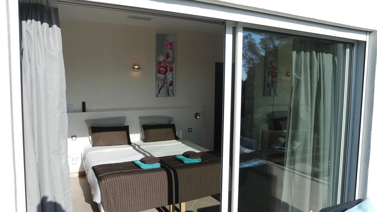 Perle De La Mer Bed & Breakfast Saint Aygulf