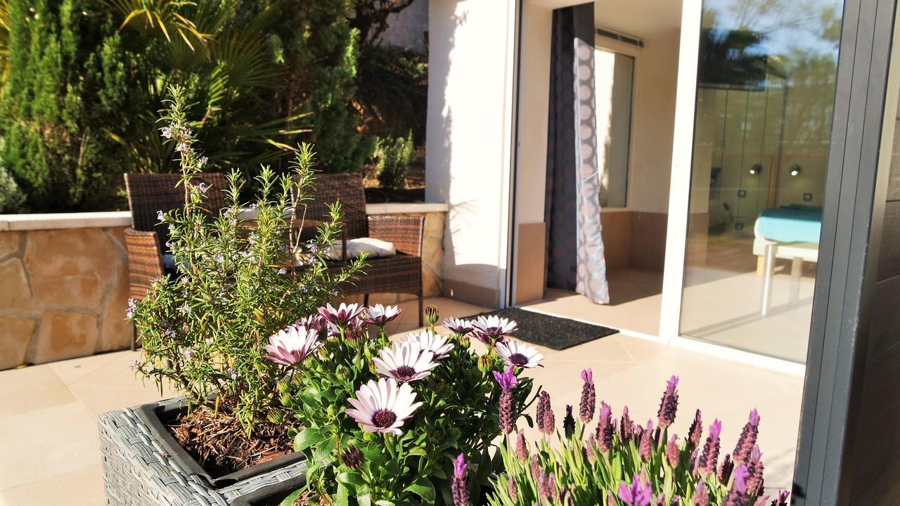 Perle De La Bed & Breakfast Saint Aygulf